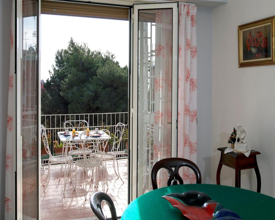 Le Rondini Bed and Breakfast Napoli Eksteriør billede